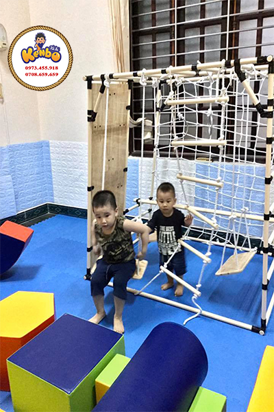 Bộ xà đu vận động đa năng kenbo trẻ vui chơi vận động tại nhà